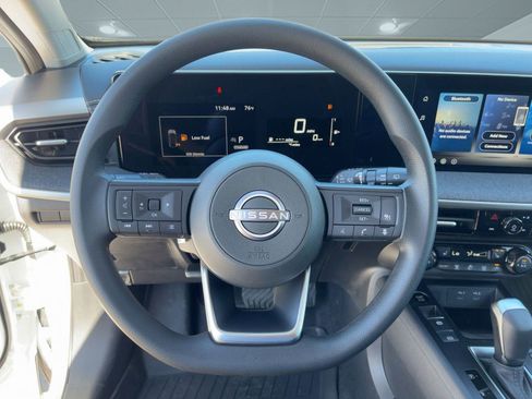 New 2026 Nissan Kicks SV w/ Cold Weather Package FWD image 21