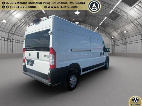 Used 2023 RAM ProMaster 2500 FWD image 3