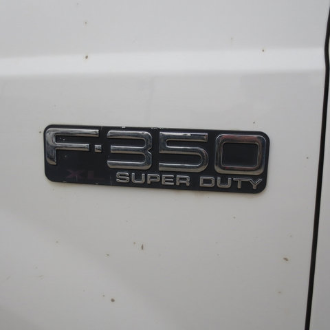 Used 2004 Ford F350 XL RWD image 11