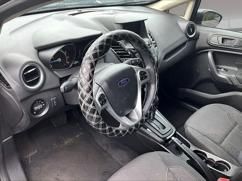 Used 2019 Ford Fiesta SE w/ Equipment Group 201A FWD image 17
