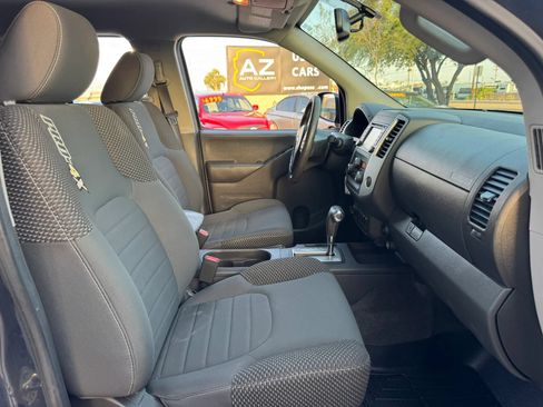 Used 2018 Nissan Frontier PRO-4X AWD/4WD image 31
