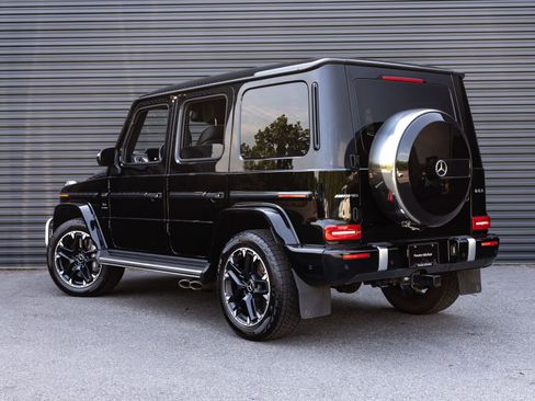 Used 2022 Mercedes-Benz G 63 AMG 4MATIC image 3