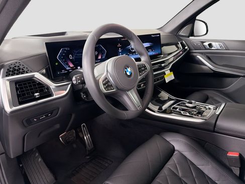 New 2026 BMW X5 xDrive40i w/ Executive Package image 9