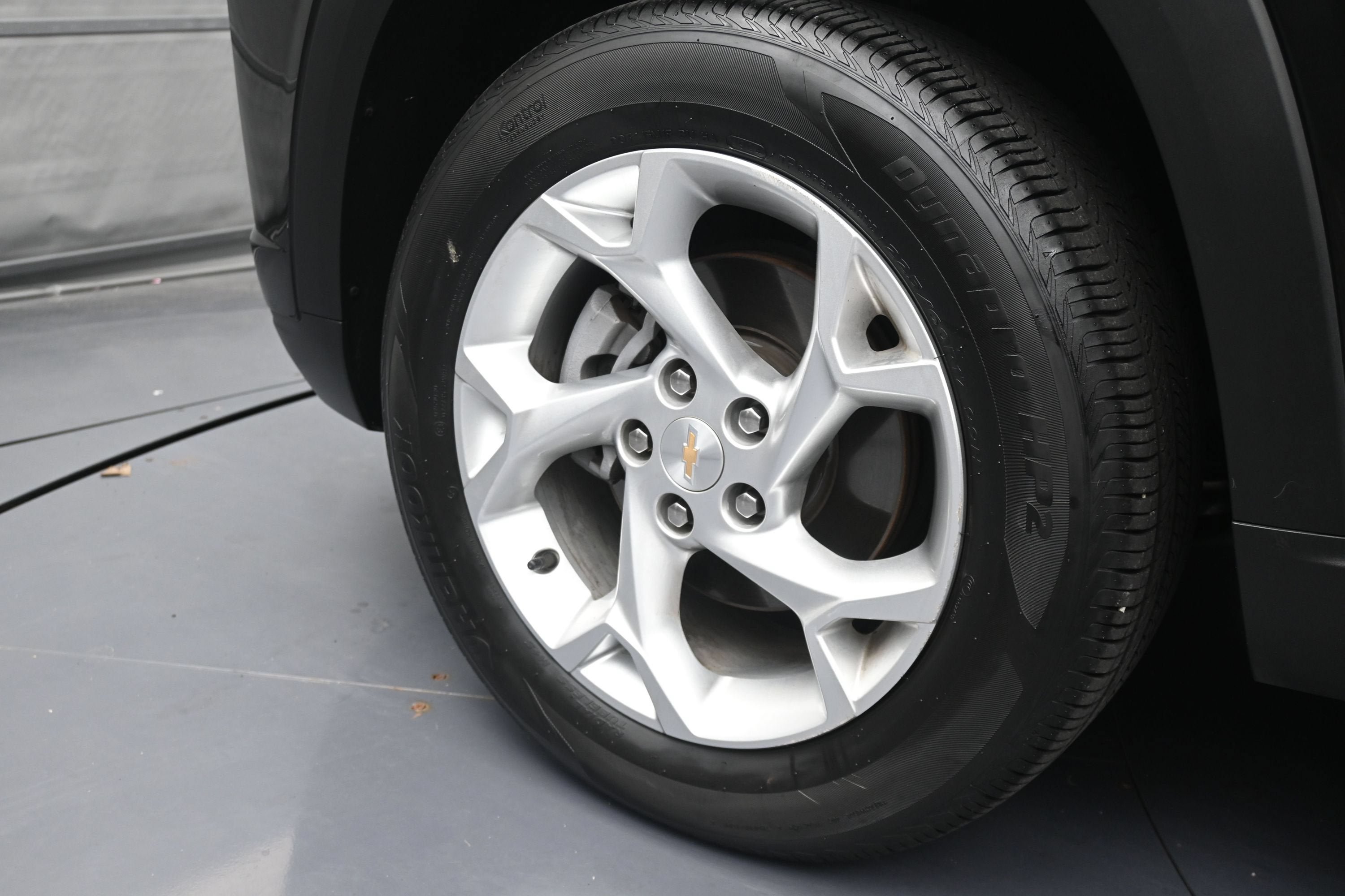 Certified 2025 Chevrolet Trax LS w/ LS Convenience Package FWD image 26