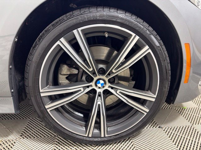 Used 2023 BMW 330i xDrive Sedan w/ Premium Package AWD/4WD image 23