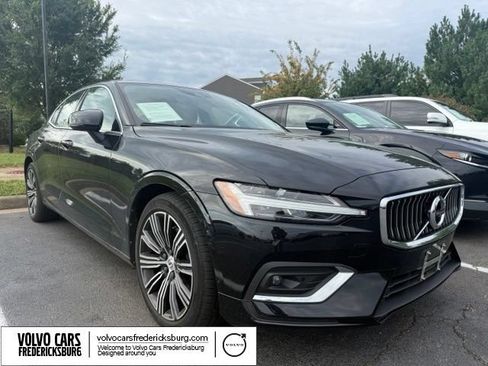 Used 2022 Volvo S60 B5 Inscription w/ Advanced Package AWD/4WD image 1