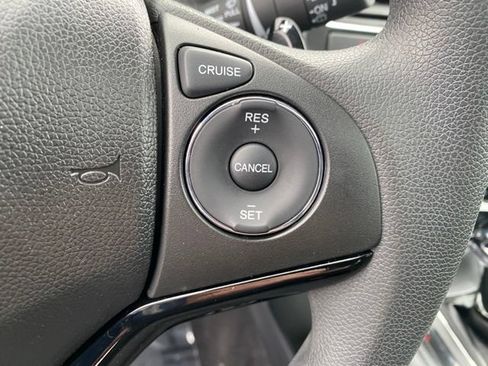 Used 2016 Honda HR-V EX image 20