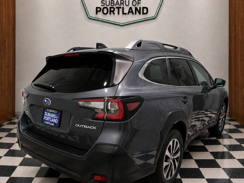 Certified 2024 Subaru Outback Premium AWD/4WD image 6