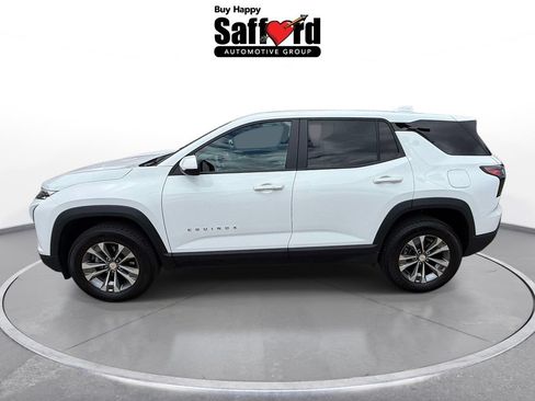 Used 2026 Chevrolet Equinox LT w/ Convenience Package II AWD/4WD image 4