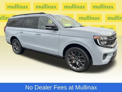 New 2025 Ford Expedition Max Platinum w/ Stealth Performance Package