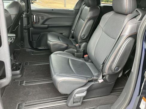 Certified 2021 Toyota Sienna XSE w/ XSE Plus Package image 24