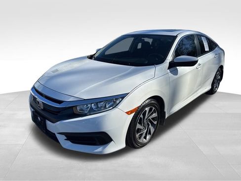 Used 2016 Honda Civic EX image 4