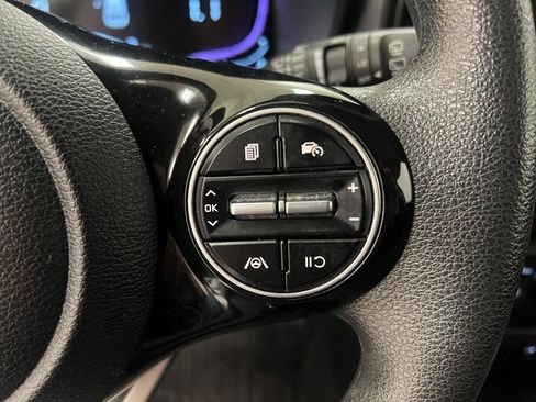 Used 2023 Kia Soul S FWD image 33