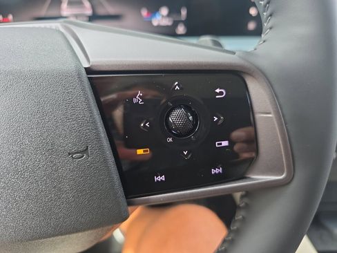 New 2026 Nissan Murano Platinum AWD/4WD image 10
