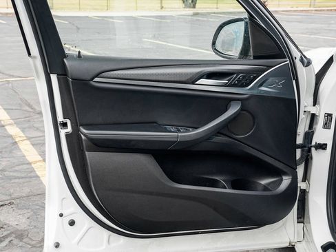 Used 2022 BMW X3 xDrive30i w/ M Sport Package 2 image 9