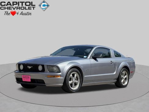 Used 2006 Ford Mustang GT RWD image 1