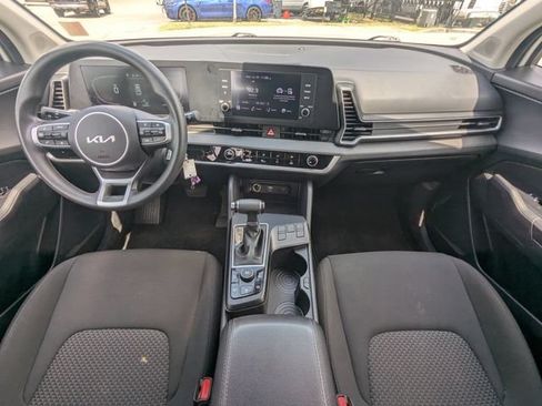 Certified 2024 Kia Sportage LX FWD image 16