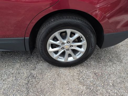Used 2019 Chevrolet Equinox LT AWD/4WD image 12