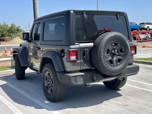 Used 2023 Jeep Wrangler Sport AWD/4WD image 4