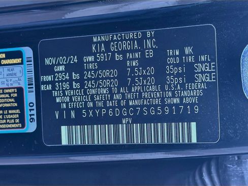 Used 2025 Kia Telluride S AWD/4WD image 12