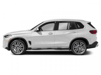 Used 2024 BMW X5 xDrive40i w/ Premium Package video 3