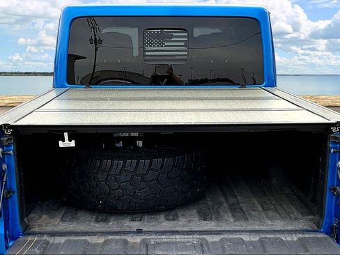 Used 2022 Jeep Gladiator Mojave w/ Trailer Tow Package image 9