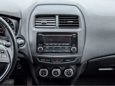 Used 2017 Mitsubishi Outlander Sport ES FWD image 20