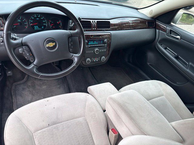 Used 2012 Chevrolet Impala LT FWD image 18