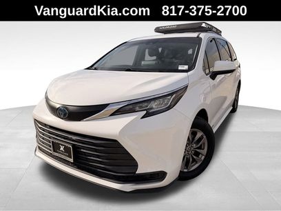 Used 2021 Toyota Sienna LE