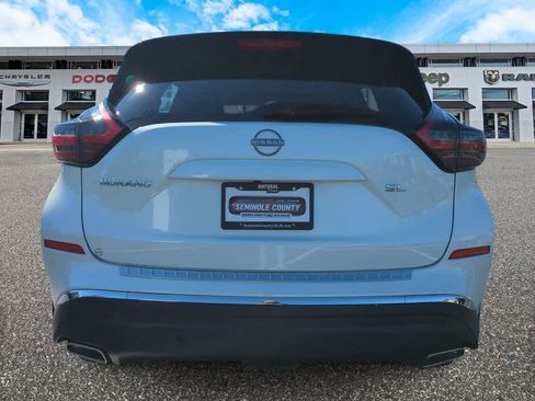Used 2024 Nissan Murano SL image 7
