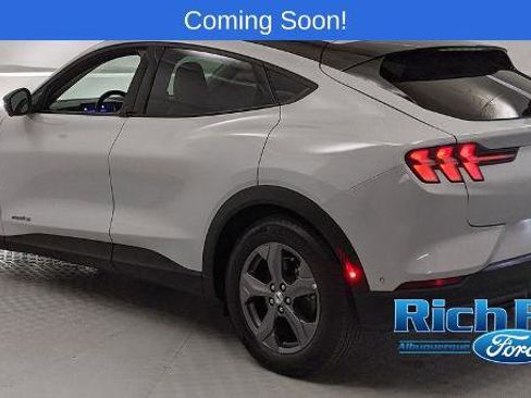 Certified 2023 Ford Mustang Mach-E Select image 4