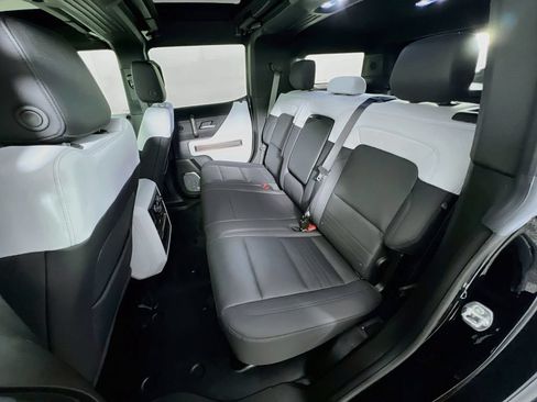 Used 2024 GMC Hummer EV 3X w/ Extreme Off-Road Package AWD/4WD image 25