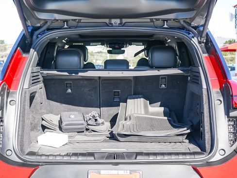 Used 2023 Land Rover Range Rover Sport SE image 26