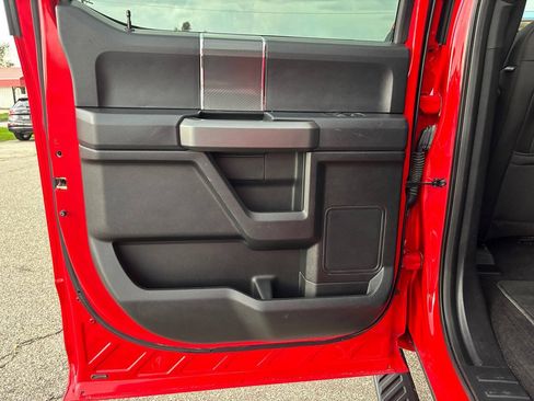 Used 2018 Ford F150 XLT w/ Equipment Group 302A Luxury AWD/4WD image 18
