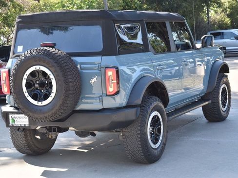 Certified 2023 Ford Bronco Outer Banks w/ Sasquatch Package AWD/4WD image 8