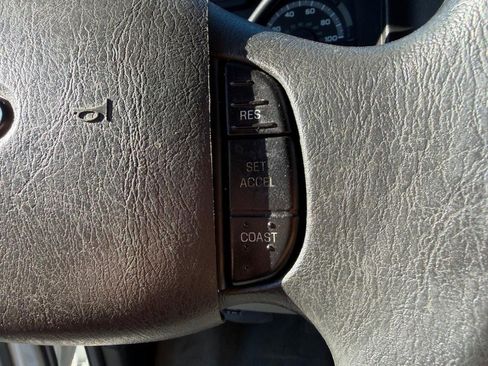 Used 2014 Ford E-250 and Econoline 250 w/ Interior Upgrade Package image 29