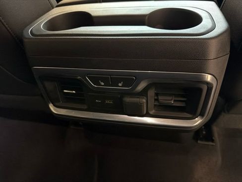 Used 2019 GMC Sierra 1500 AT4 w/ AT4 Premium Package AWD/4WD image 40