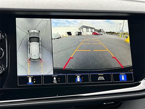 Used 2023 Buick Envision Avenir image 19