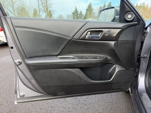 Used 2014 Honda Accord EX-L image 12