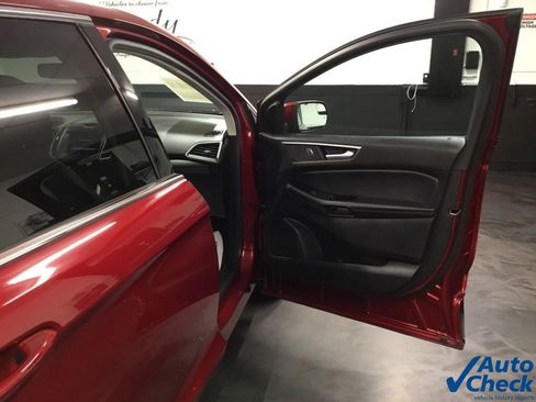 Used 2016 Ford Edge SEL w/ Equipment Group 201A image 39