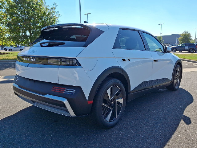 New 2027 Hyundai Ioniq 5 SE RWD image 18
