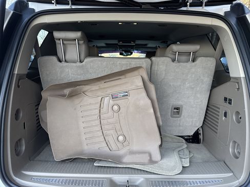 Used 2015 Chevrolet Tahoe LTZ image 19