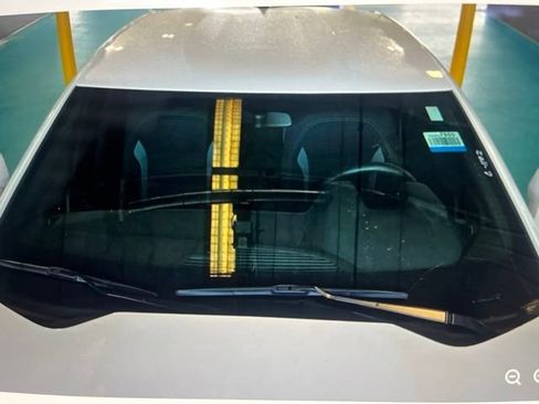 Used 2023 Chevrolet Camaro LT RWD image 9