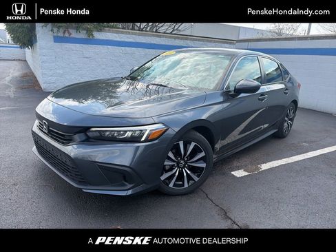 Certified 2024 Honda Civic EX image 1