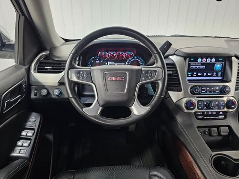 Used 2018 GMC Yukon XL SLE AWD/4WD image 15