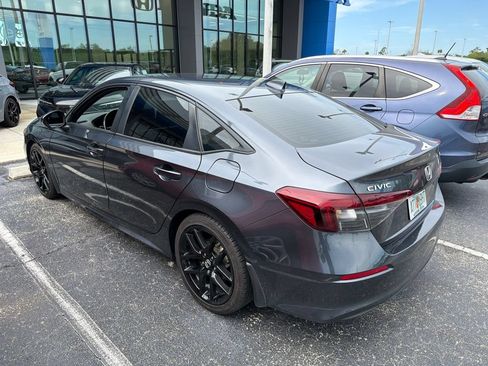 Used 2025 Honda Civic Sport image 5
