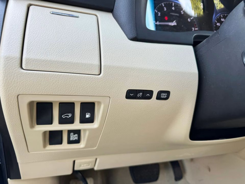 Used 2014 Lexus RX 350 AWD w/ Navigation Package image 22