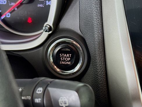 Used 2022 Mitsubishi Eclipse Cross SEL image 20