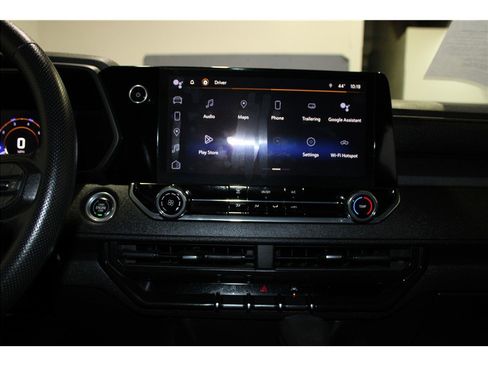 Used 2023 Chevrolet Colorado W/T image 27