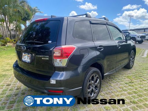 Used 2017 Subaru Forester 2.5i AWD/4WD image 25